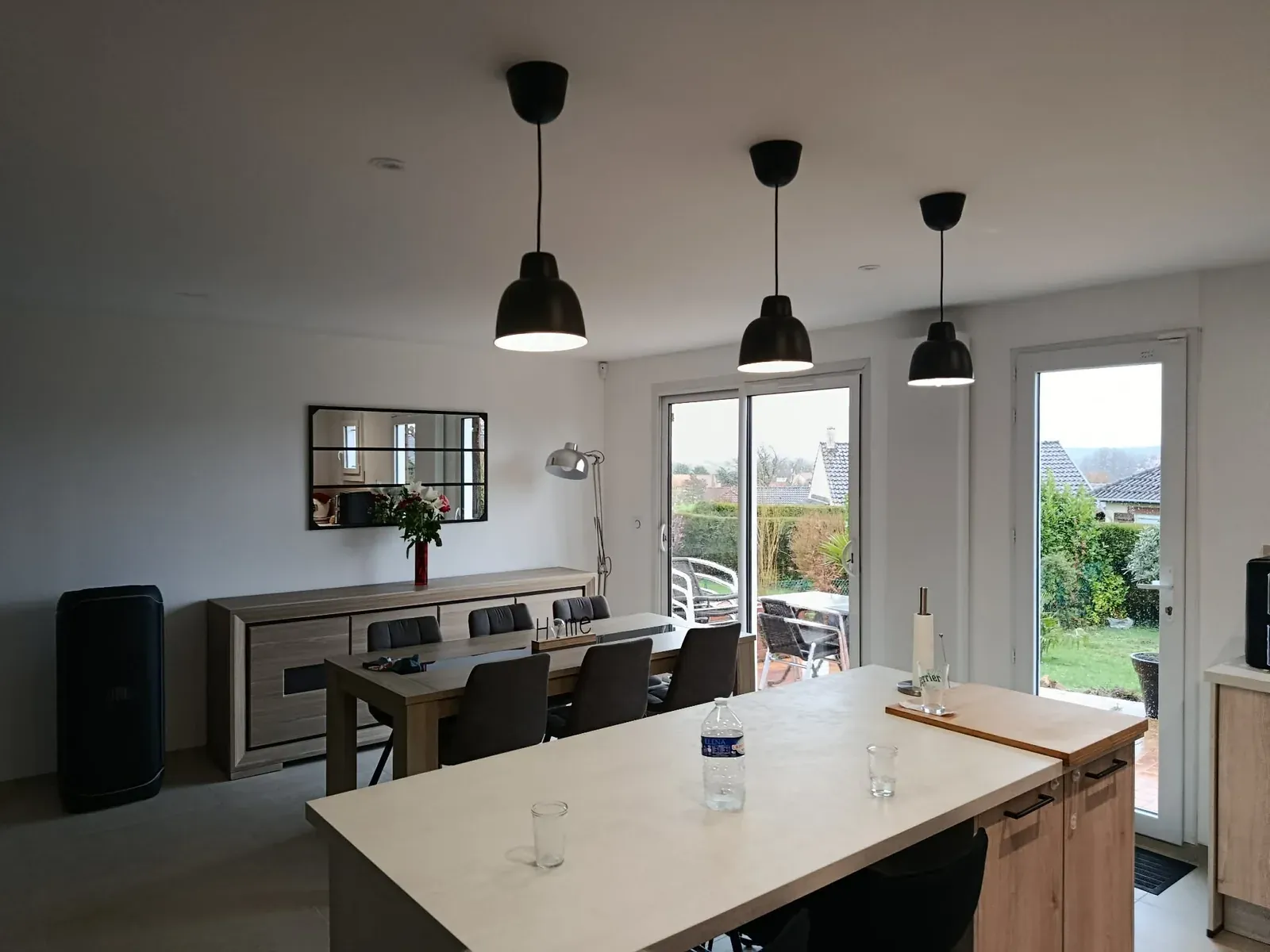 Installation d'éclairage LED moderne