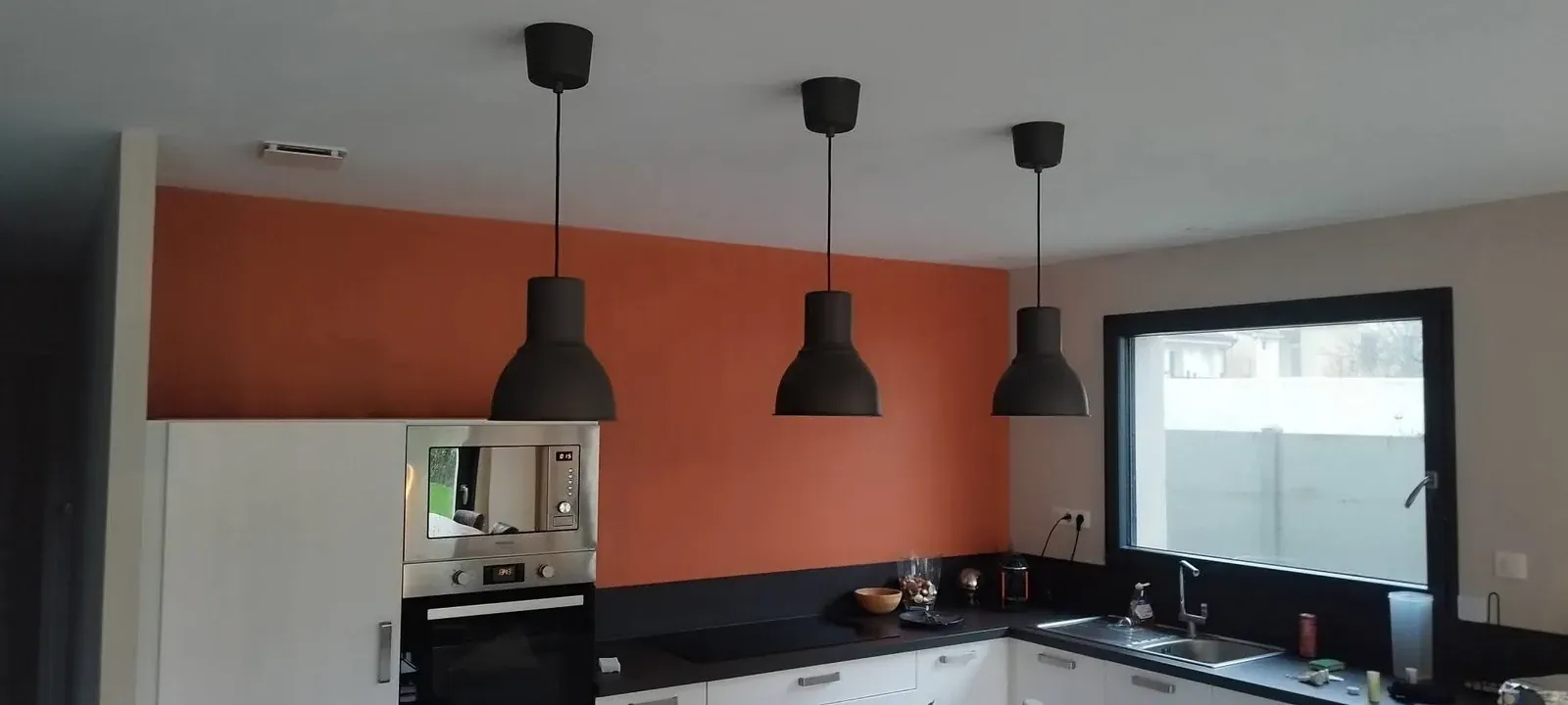 Éclairage LED design pour cuisine